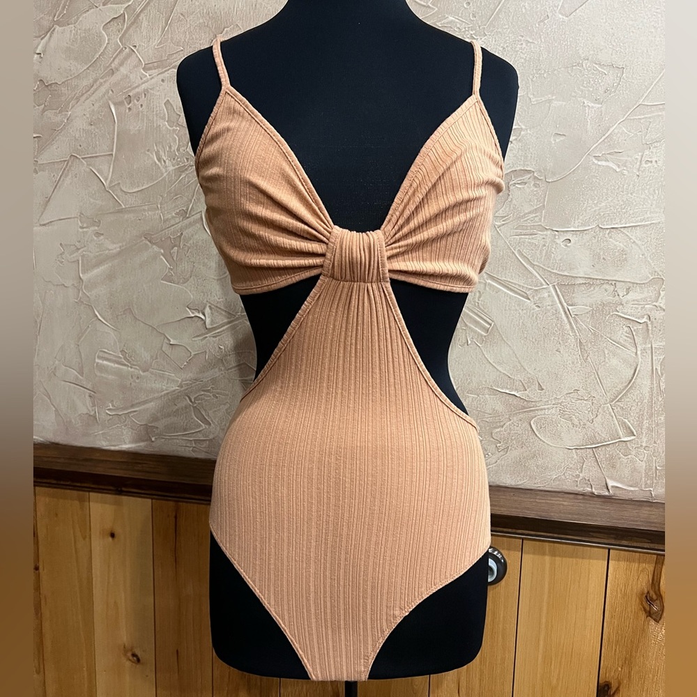 BOUTIQUE CLOSEOUT!  Peach Love Bodysuit